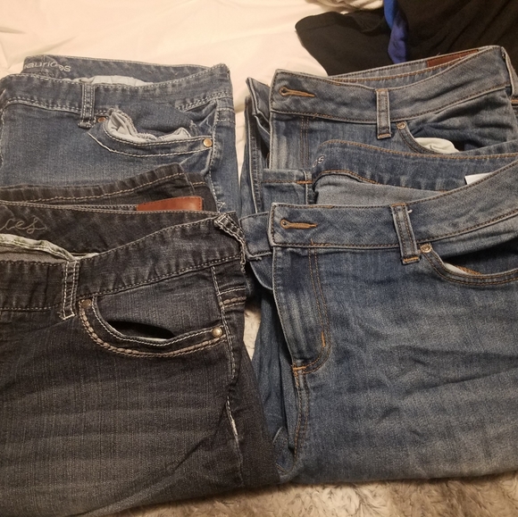 Jeans - Picture 2 of 2